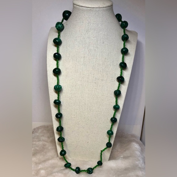 Unique Malachite Beaded 28-in Necklace - Picture 1 of 14